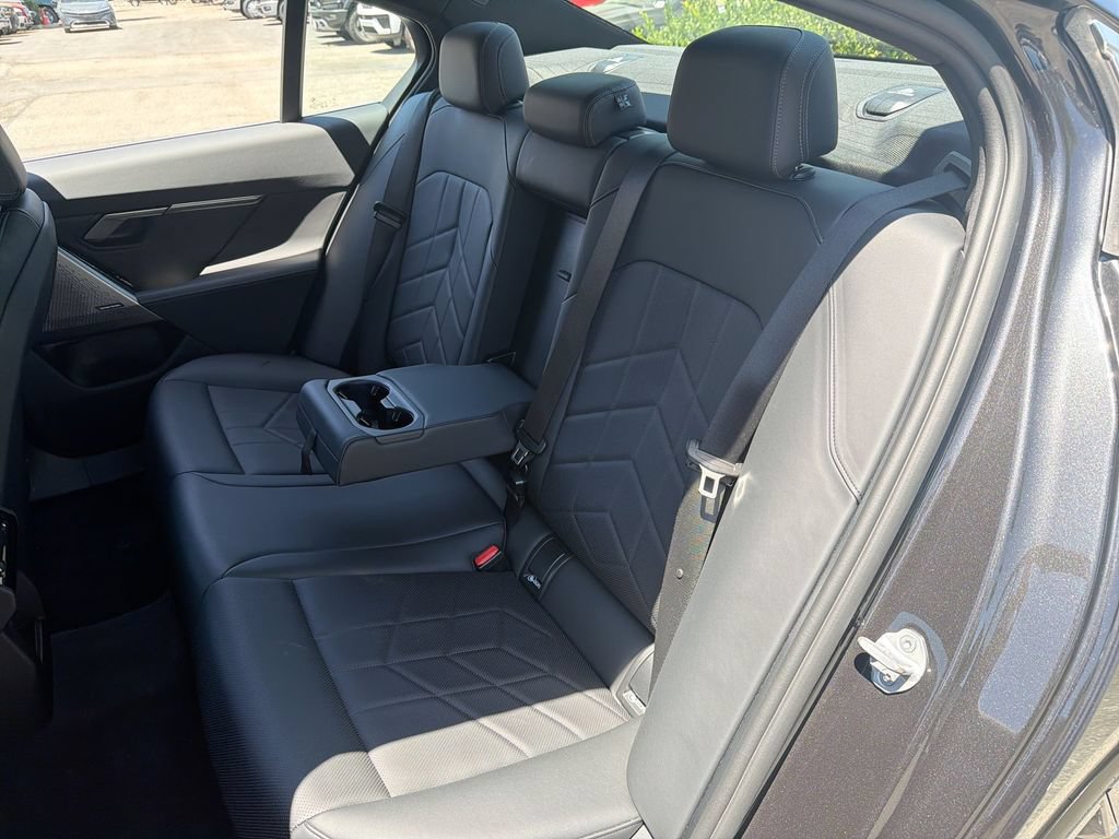 Used 2026 BMW 530i RWD image 25