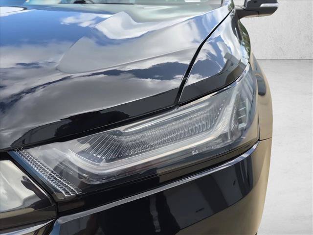Used 2022 Chevrolet Traverse RS FWD image 9
