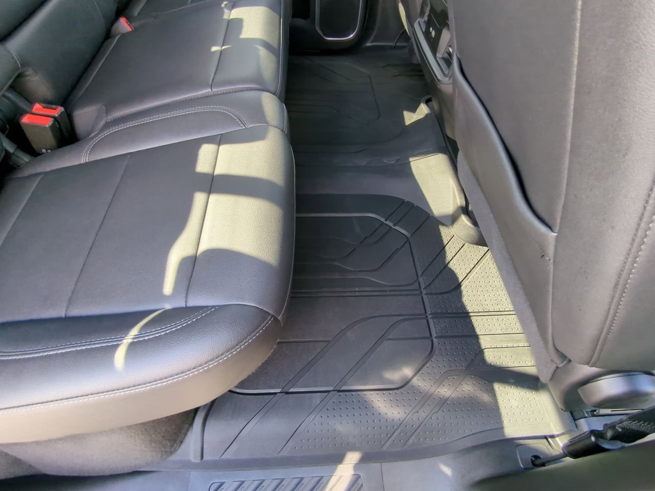 Used 2022 Chevrolet Silverado 1500 RST w/ Redline Edition image 36