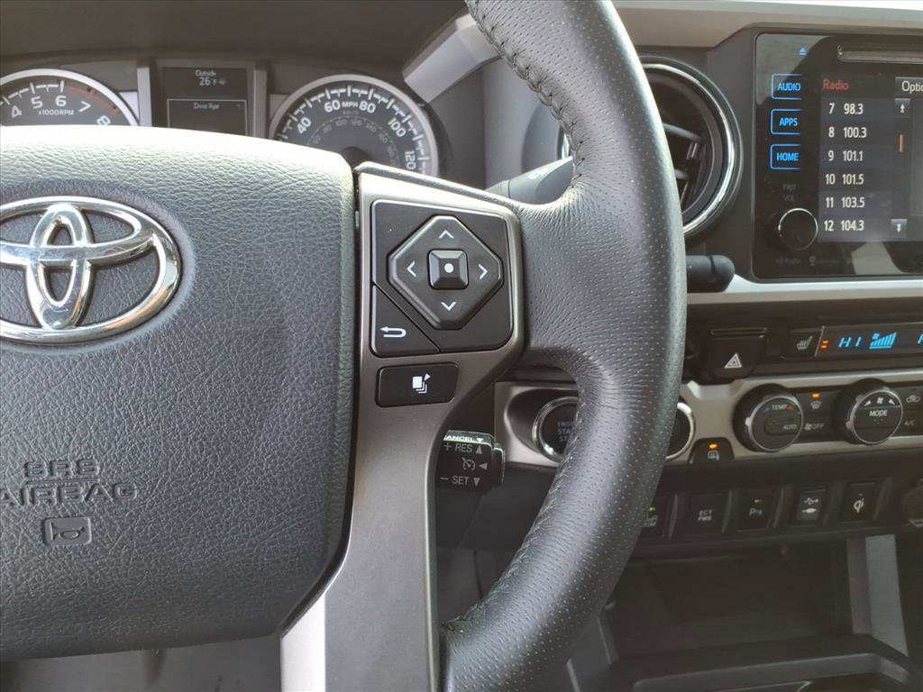 Used 2017 Toyota Tacoma Limited image 19
