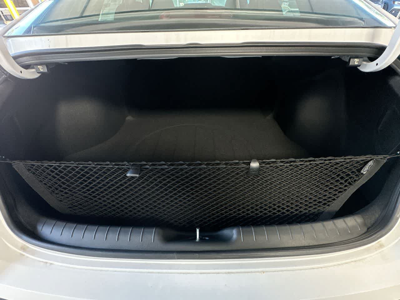 New 2026 Hyundai Elantra Sport FWD image 25