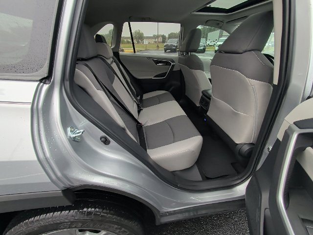 Certified 2025 Toyota RAV4 XLE w/ Convenience Package FWD image 5