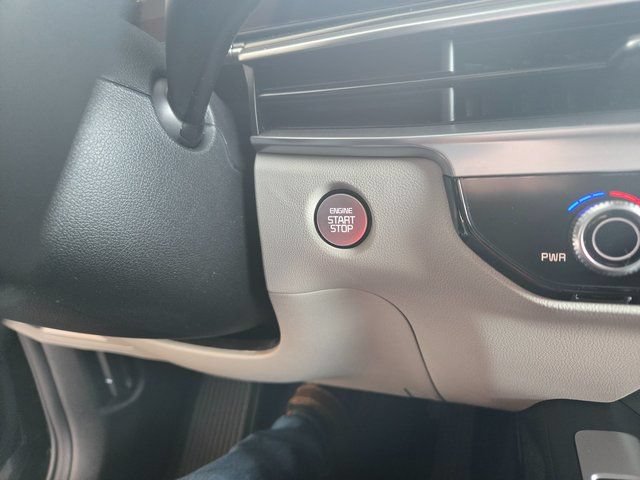 New 2026 Kia Sorento S w/ S Panoramic Sunroof Package FWD image 17