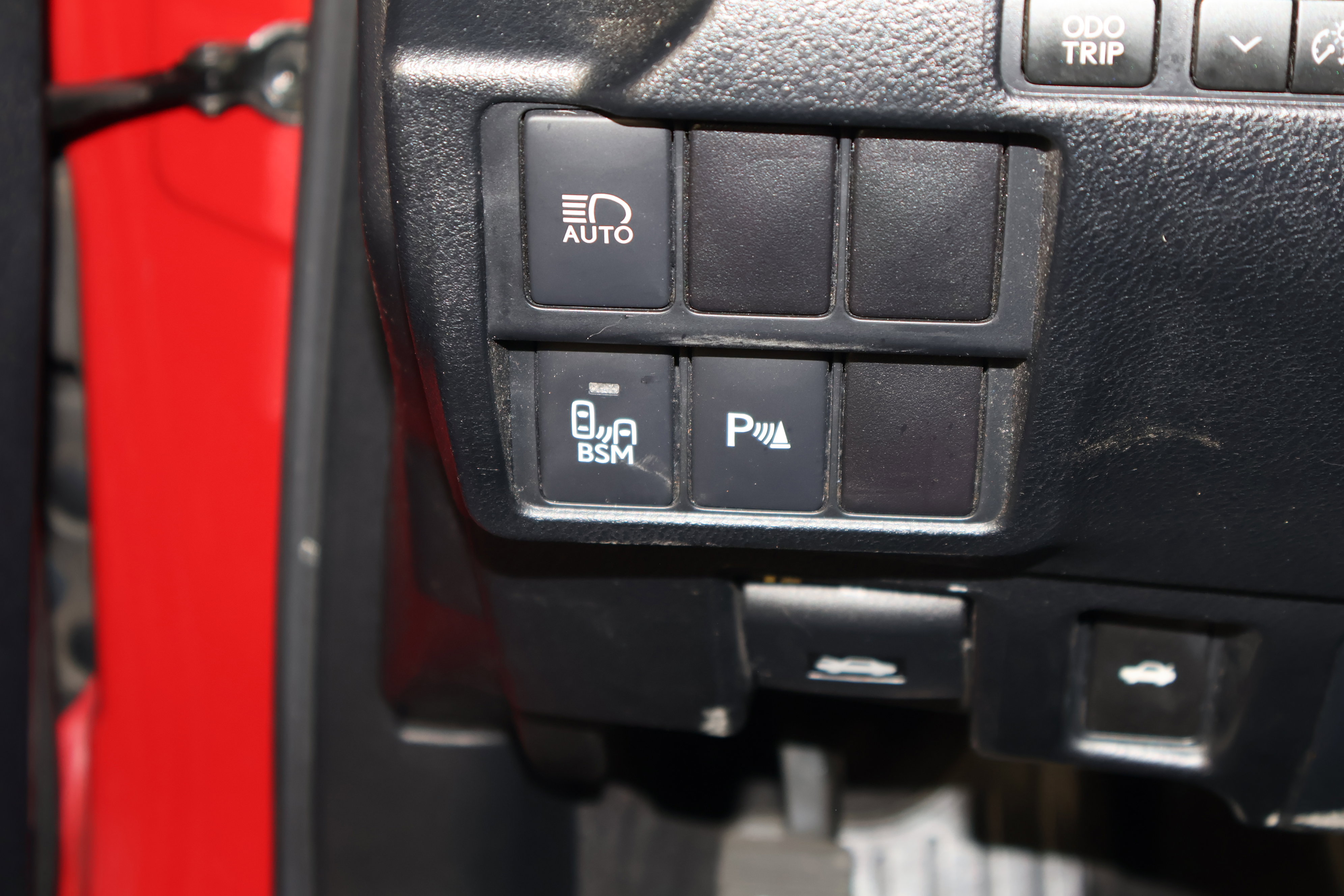 Used 2019 Lexus IS 300 w/ Premium Package image 39