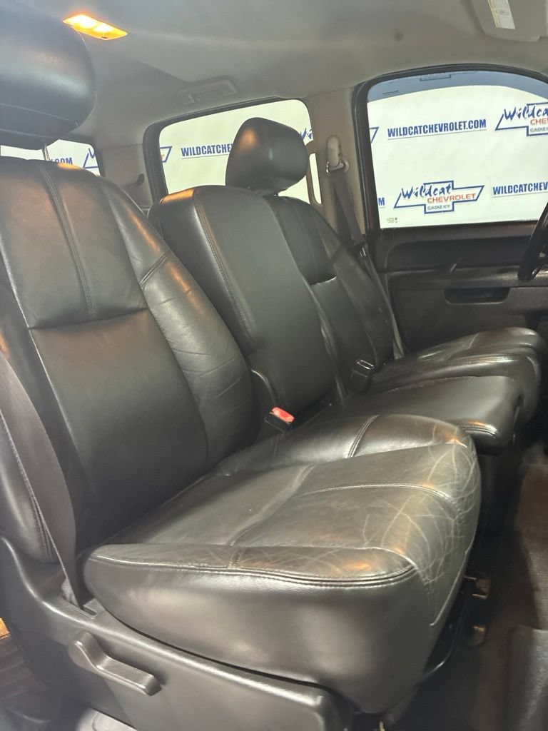 Used 2011 Chevrolet Silverado 2500 LT w/ Interior Plus Package AWD/4WD image 33