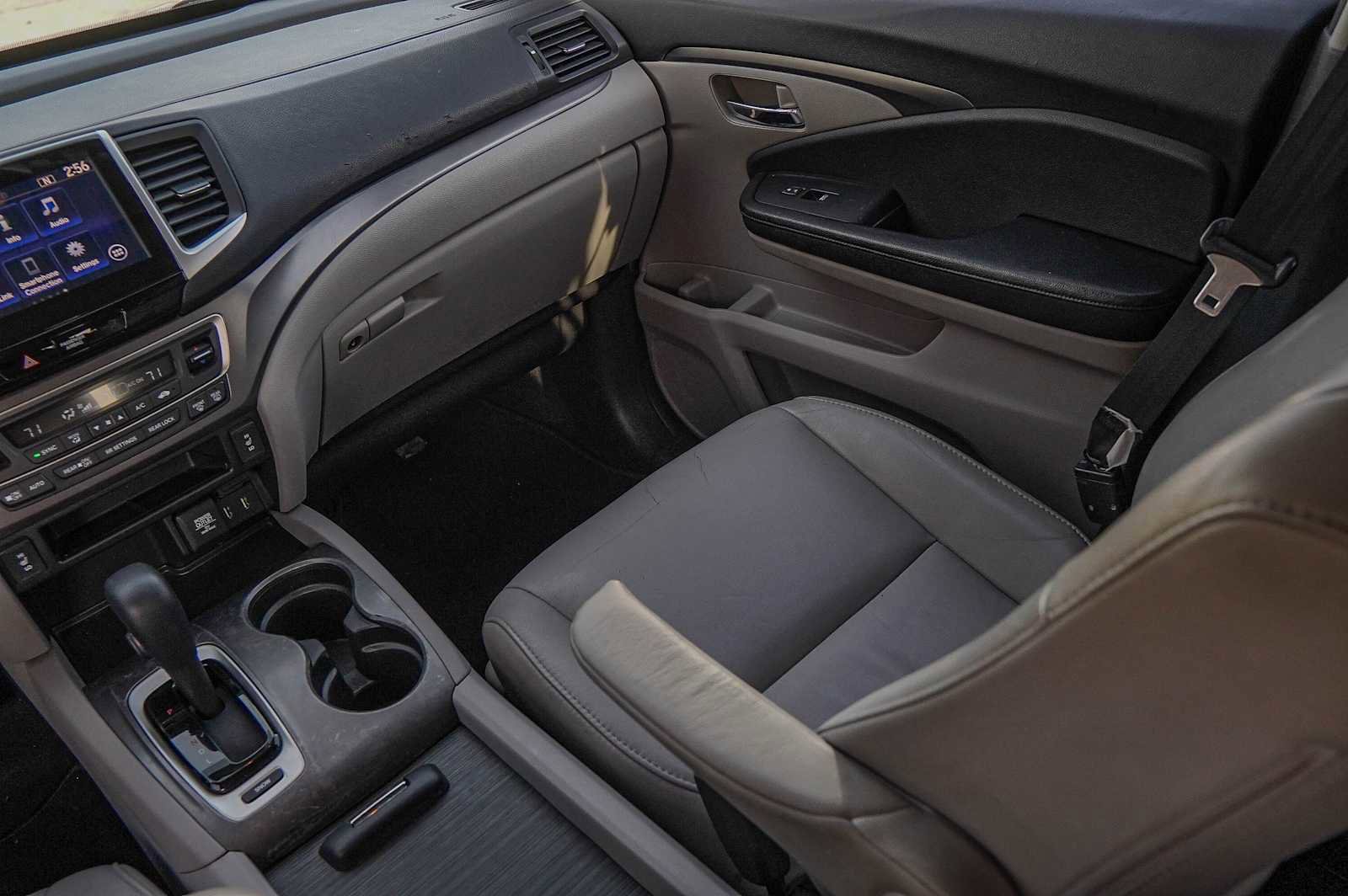 Used 2017 Honda Pilot EX-L image 25