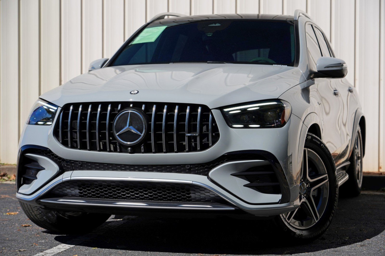Used 2024 Mercedes-Benz GLE 53 AMG 4MATIC image 3
