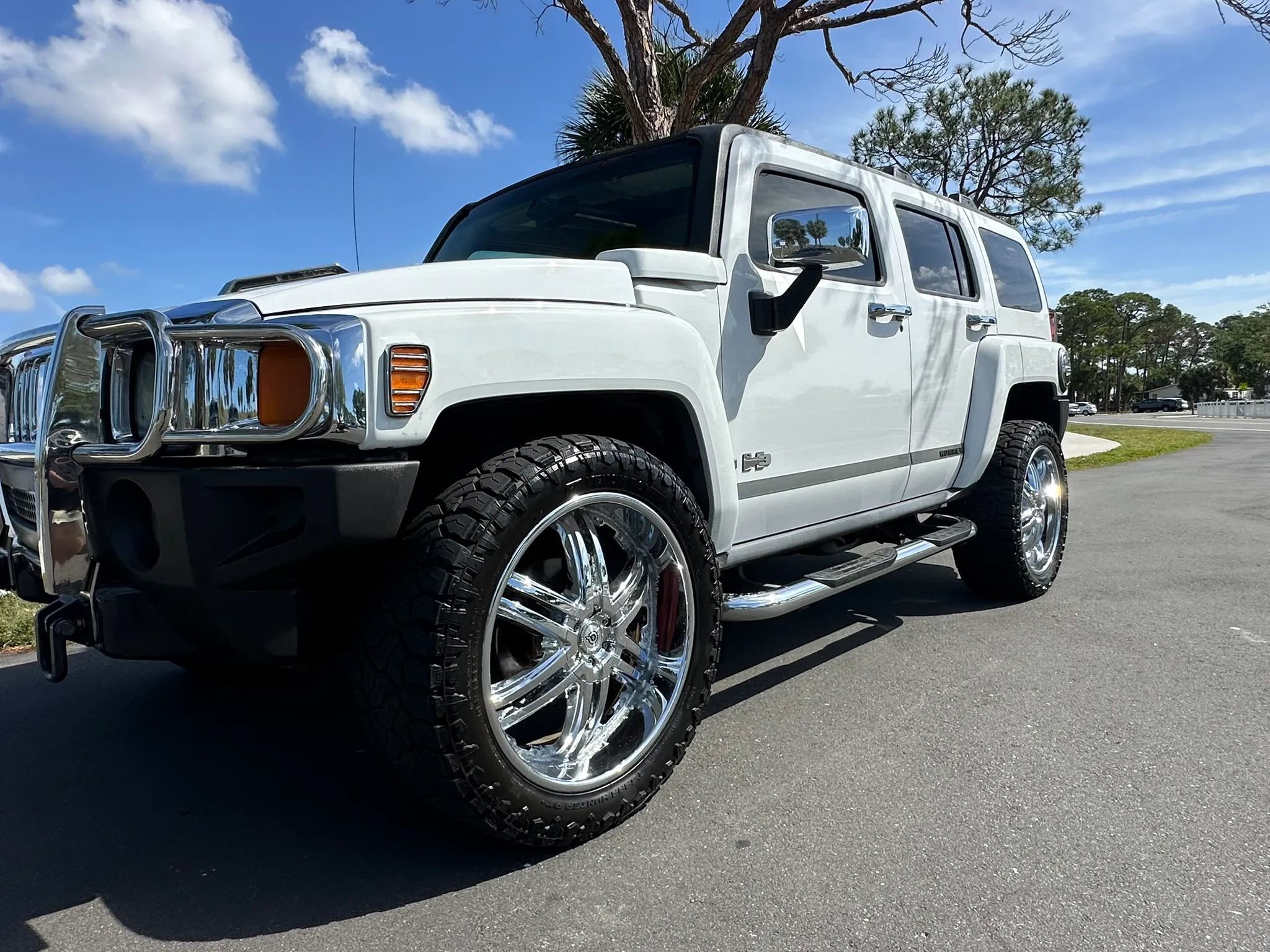 Used 2006 HUMMER H3 image 3