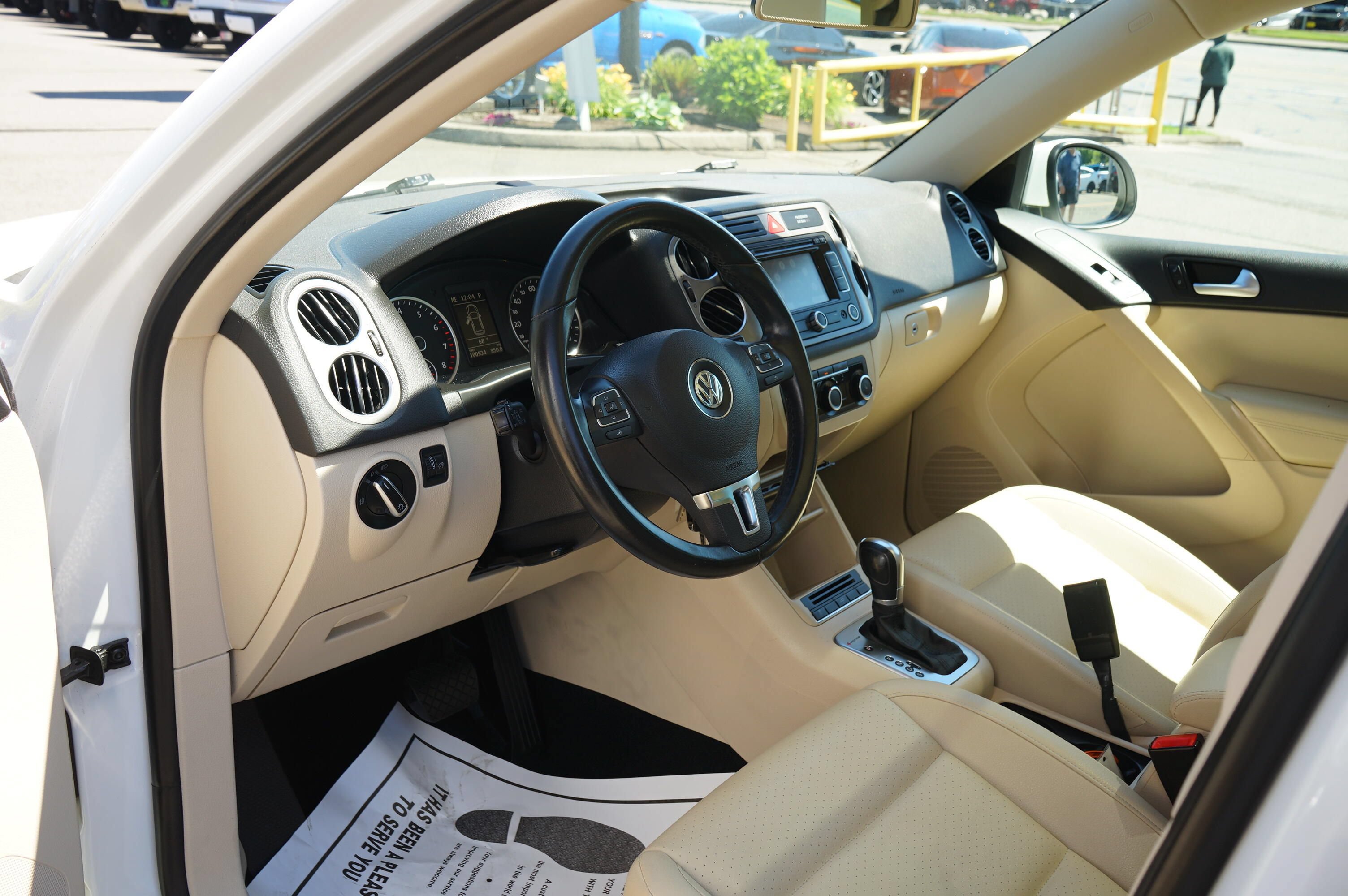 Used 2011 Volkswagen Tiguan S AWD/4WD image 13