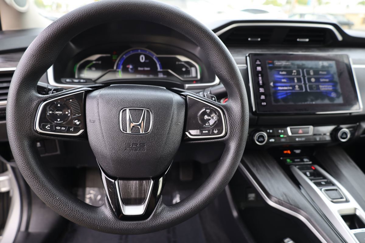 Used 2018 Honda Clarity Plug-In Hybrid image 24