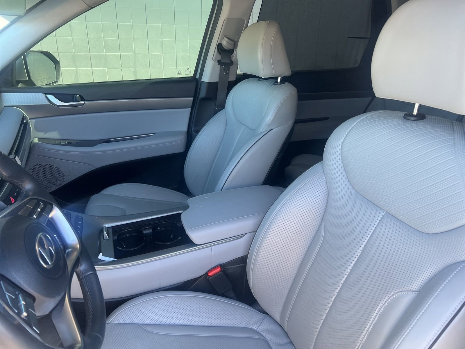 Used 2023 Hyundai Palisade SEL w/ Premium Package image 8