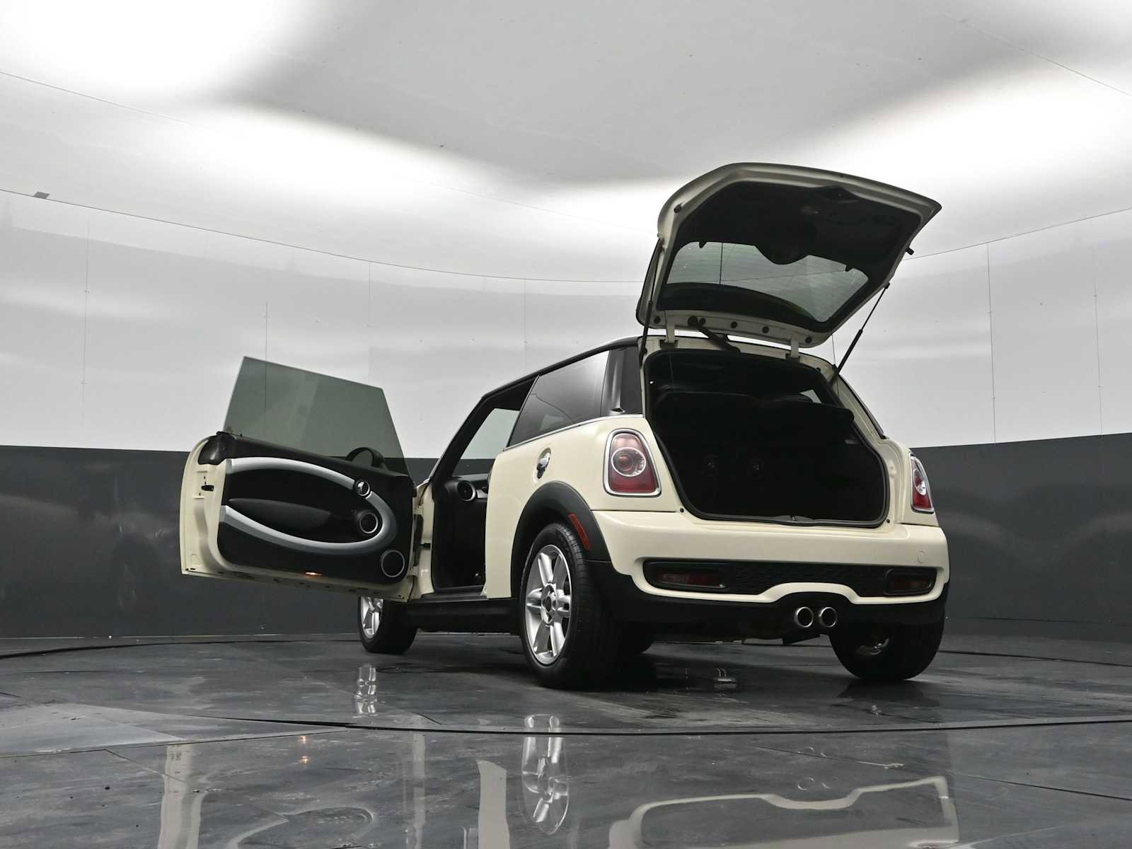 Used 2012 MINI Cooper S image 34