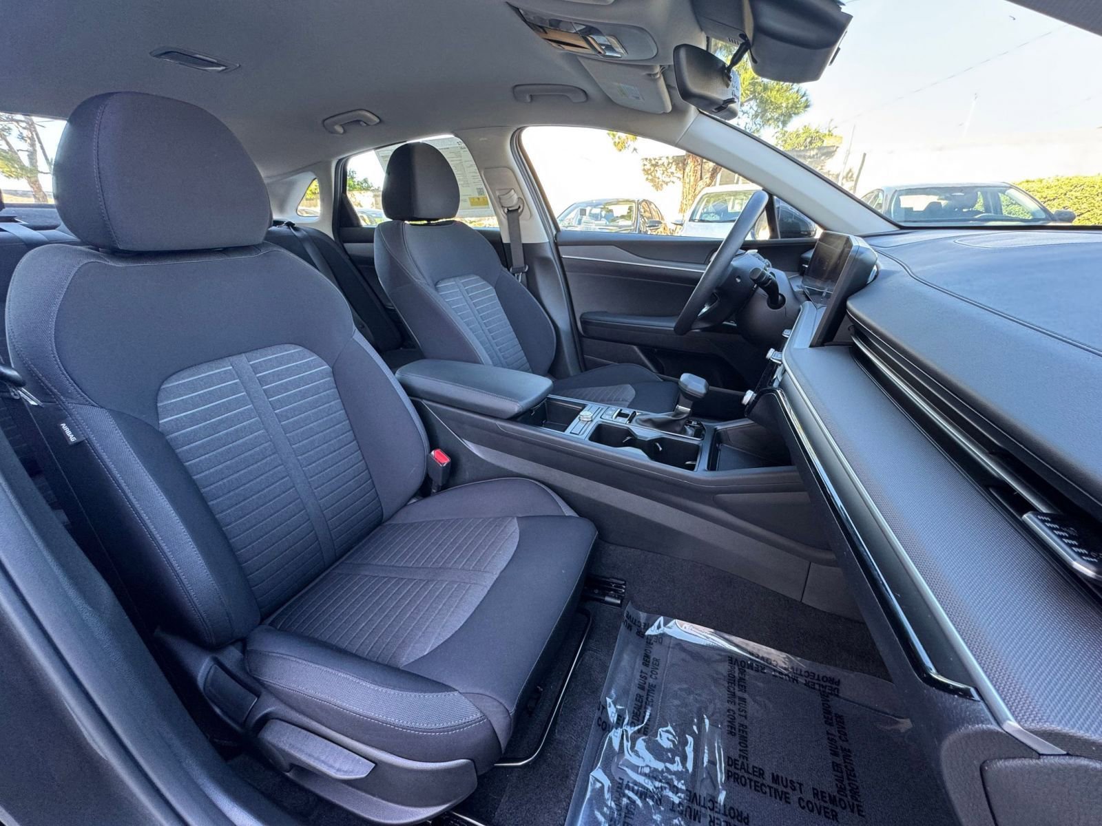 Used 2025 Kia K5 LXS image 36