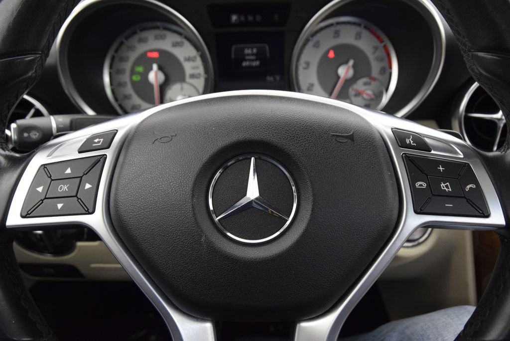 Used 2016 Mercedes-Benz SLK 300 image 20