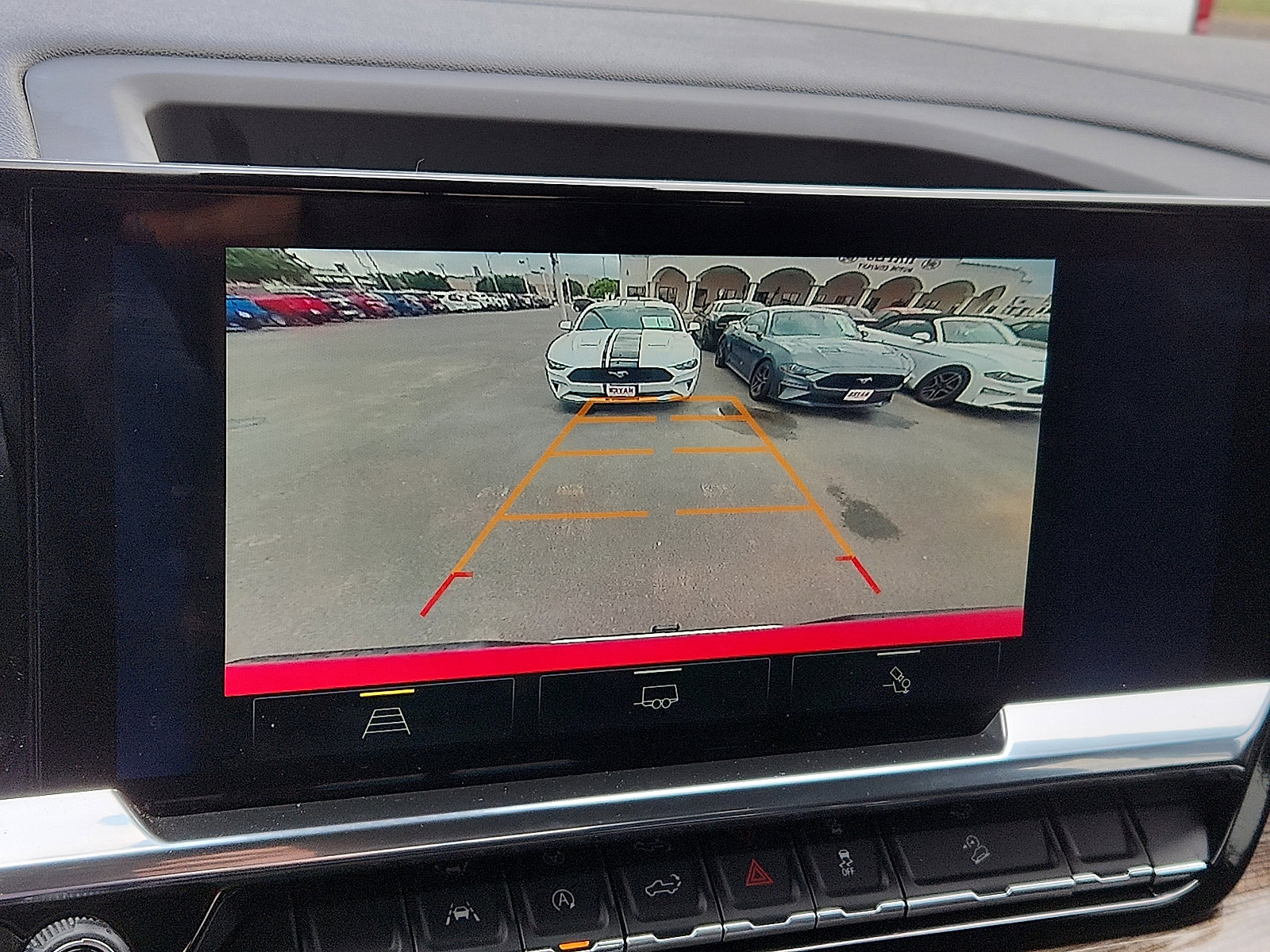 Used 2024 Chevrolet Silverado 1500 LT Trail Boss w/ Convenience Package II image 13