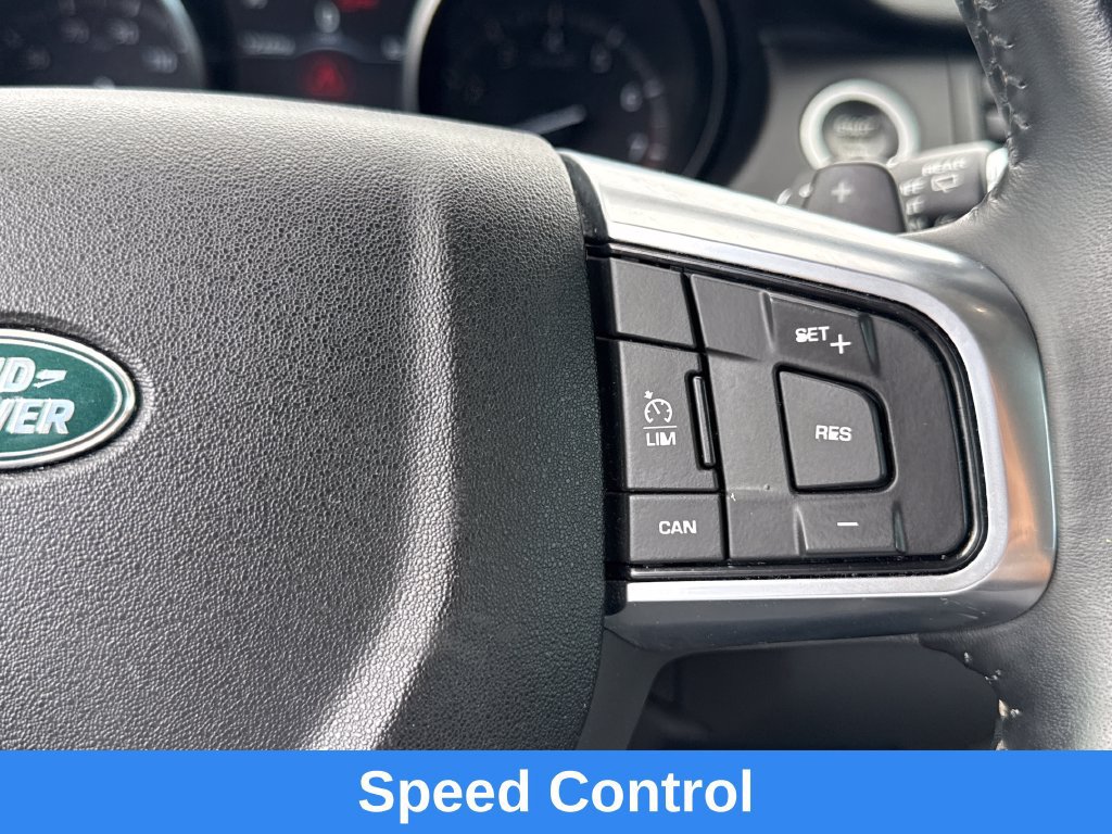 Used 2018 Land Rover Discovery Sport SE AWD/4WD image 15