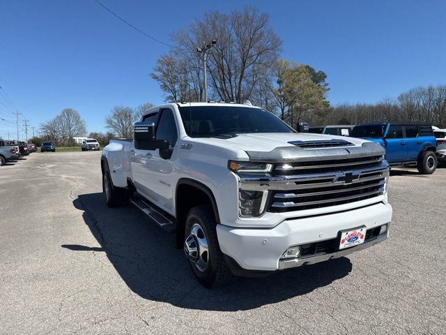 Used 2021 Chevrolet Silverado 3500 High Country image 12