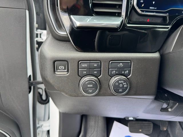 Used 2025 Chevrolet Silverado 2500 LT w/ Convenience Package AWD/4WD image 18
