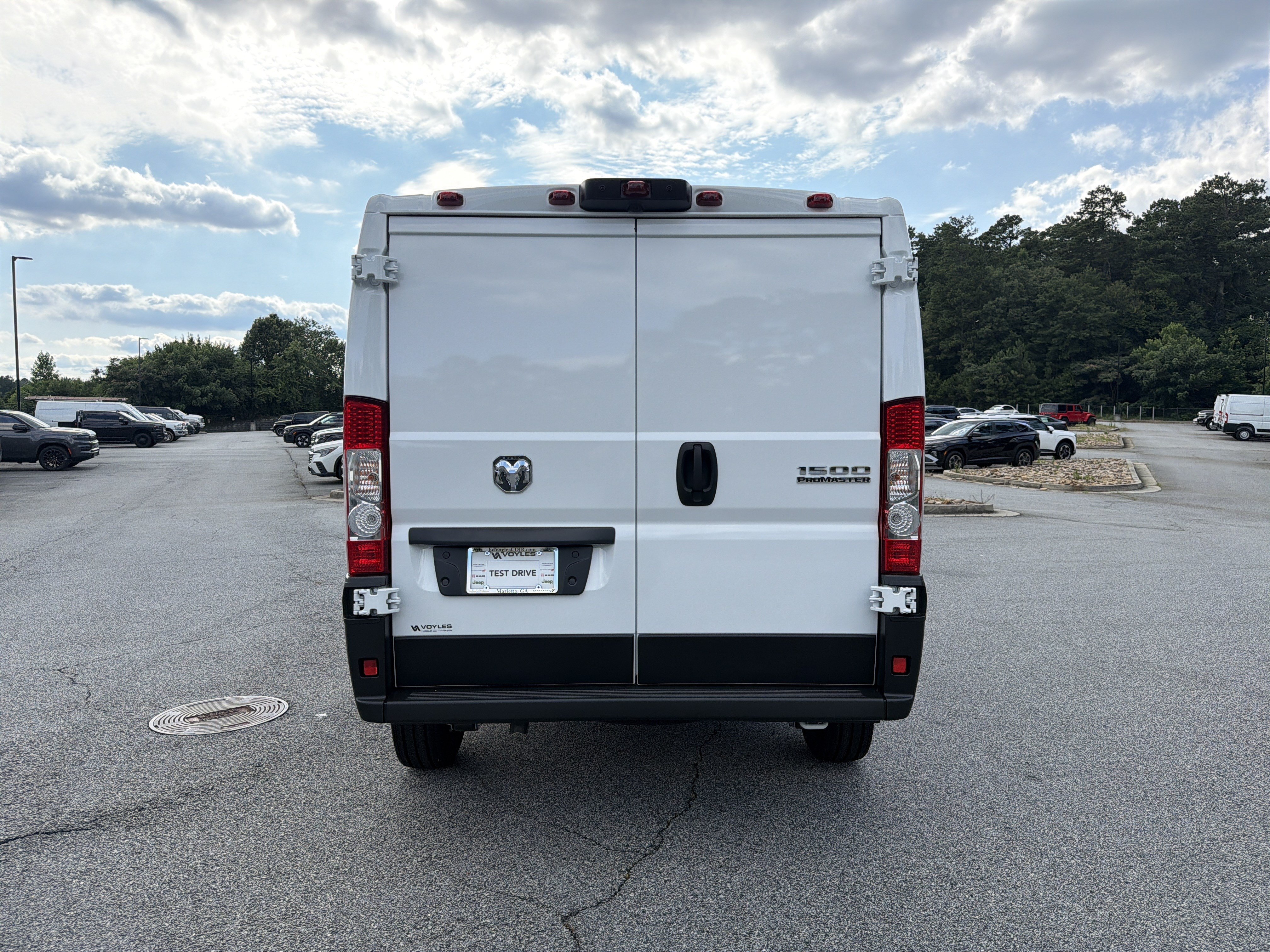 New 2026 RAM ProMaster 1500 w/ Convenience Group FWD image 7