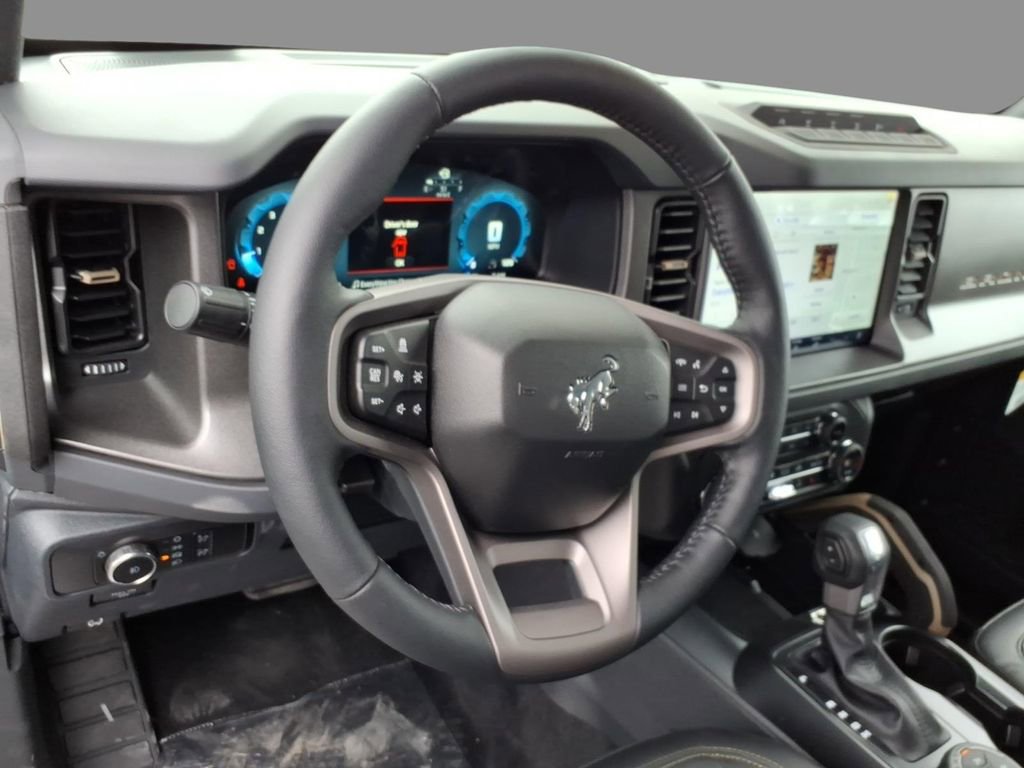 New 2026 Ford Bronco Badlands image 19
