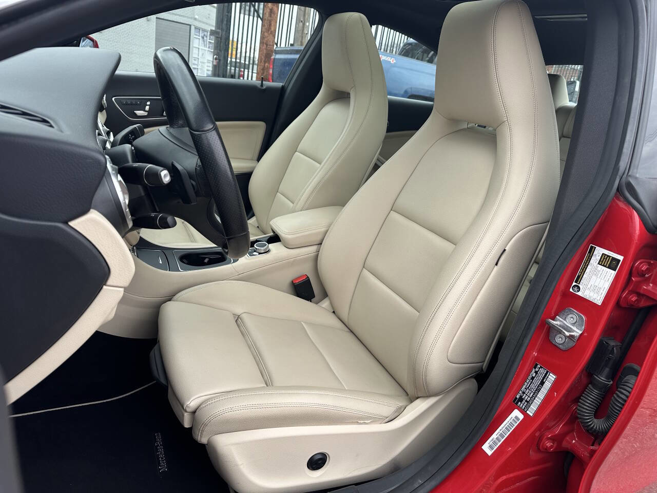 Used 2018 Mercedes-Benz CLA 250 image 29