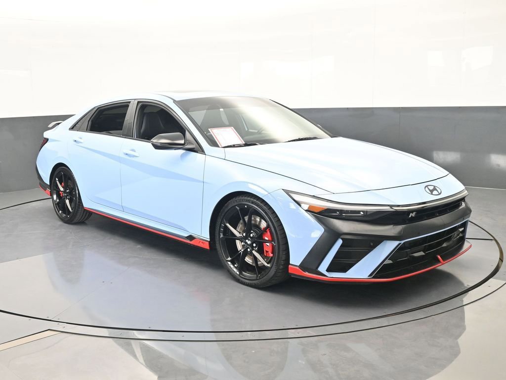 Used 2025 Hyundai Elantra N image 8