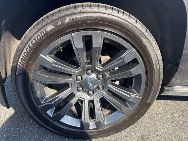 Used 2018 GMC Yukon Denali w/ Denali Ultimate Package AWD/4WD image 34