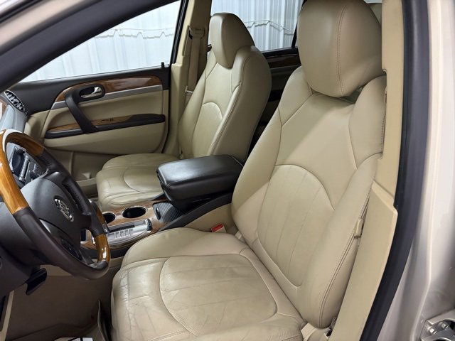 Used 2011 Buick Enclave CXL image 36