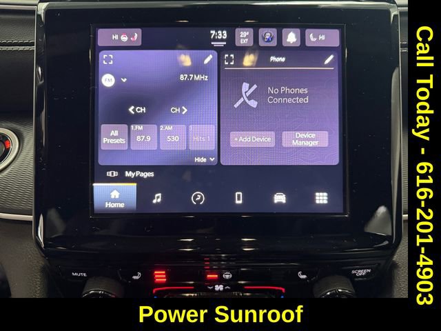 Used 2025 Jeep Grand Cherokee Altitude image 5