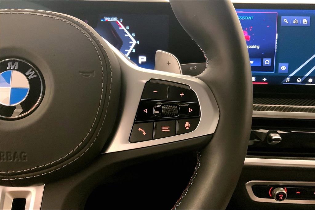 Certified 2025 BMW X6 M60i AWD/4WD image 19