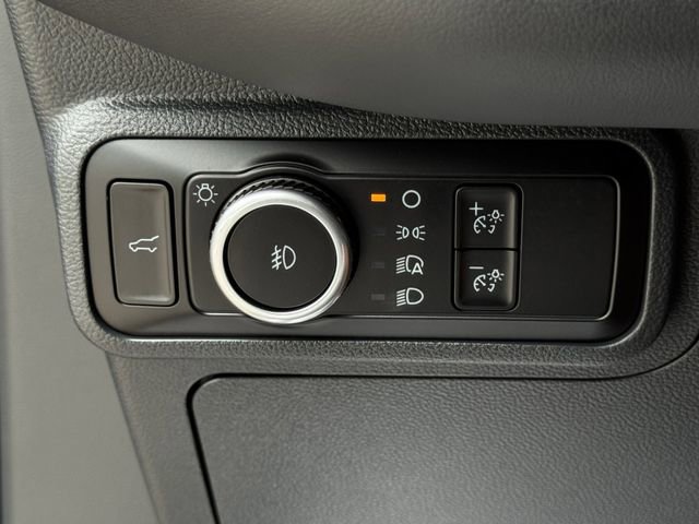 Certified 2025 Ford Explorer ST-Line AWD/4WD image 26