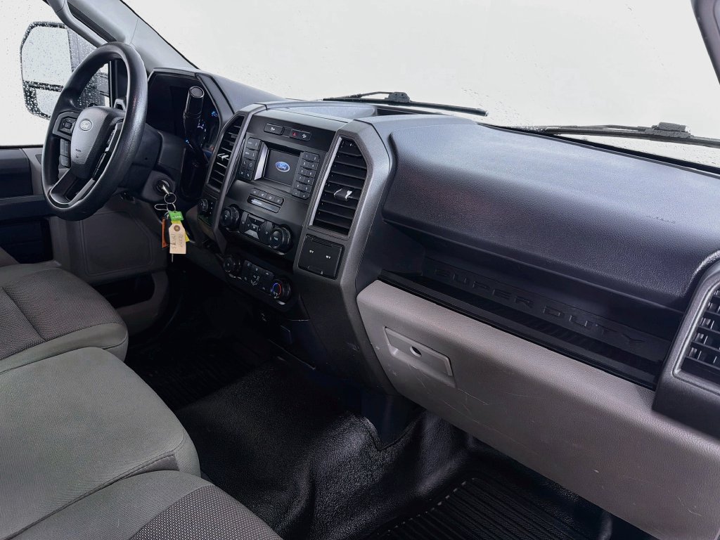 Certified 2022 Ford F250 XL w/ Power Equipment Group AWD/4WD image 24