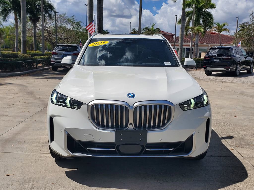 Used 2025 BMW X5 xDrive50e video 2