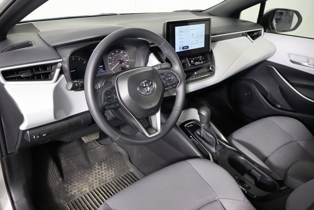 Used 2025 Toyota Corolla SE FWD image 23