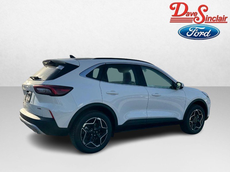 New 2026 Ford Escape Platinum image 7