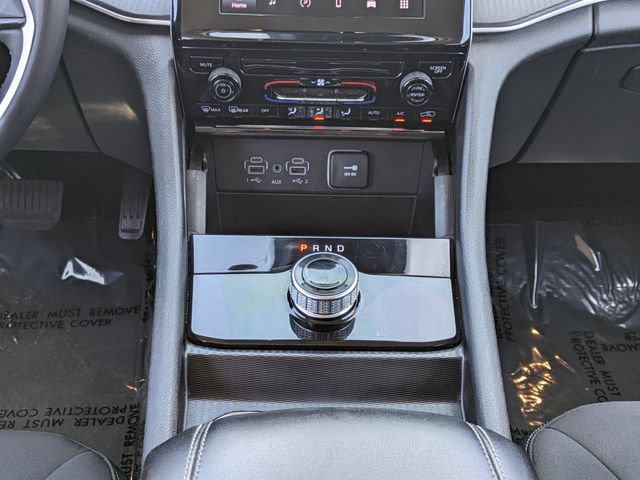 Used 2023 Jeep Grand Cherokee L Laredo RWD image 20