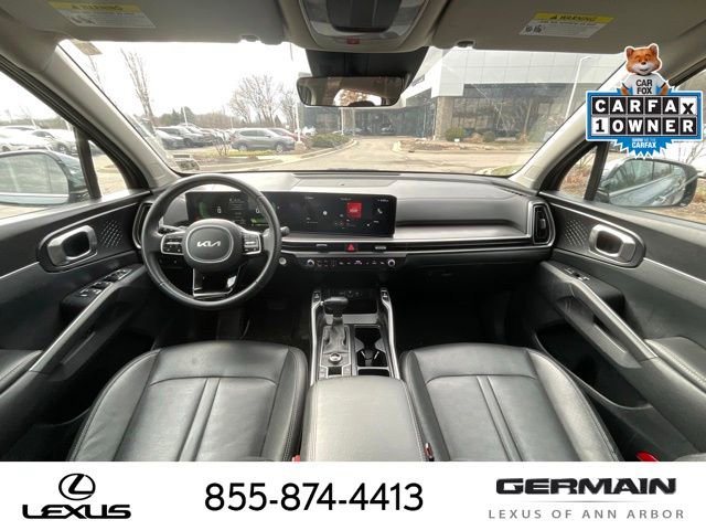 Used 2024 Kia Sorento S image 14