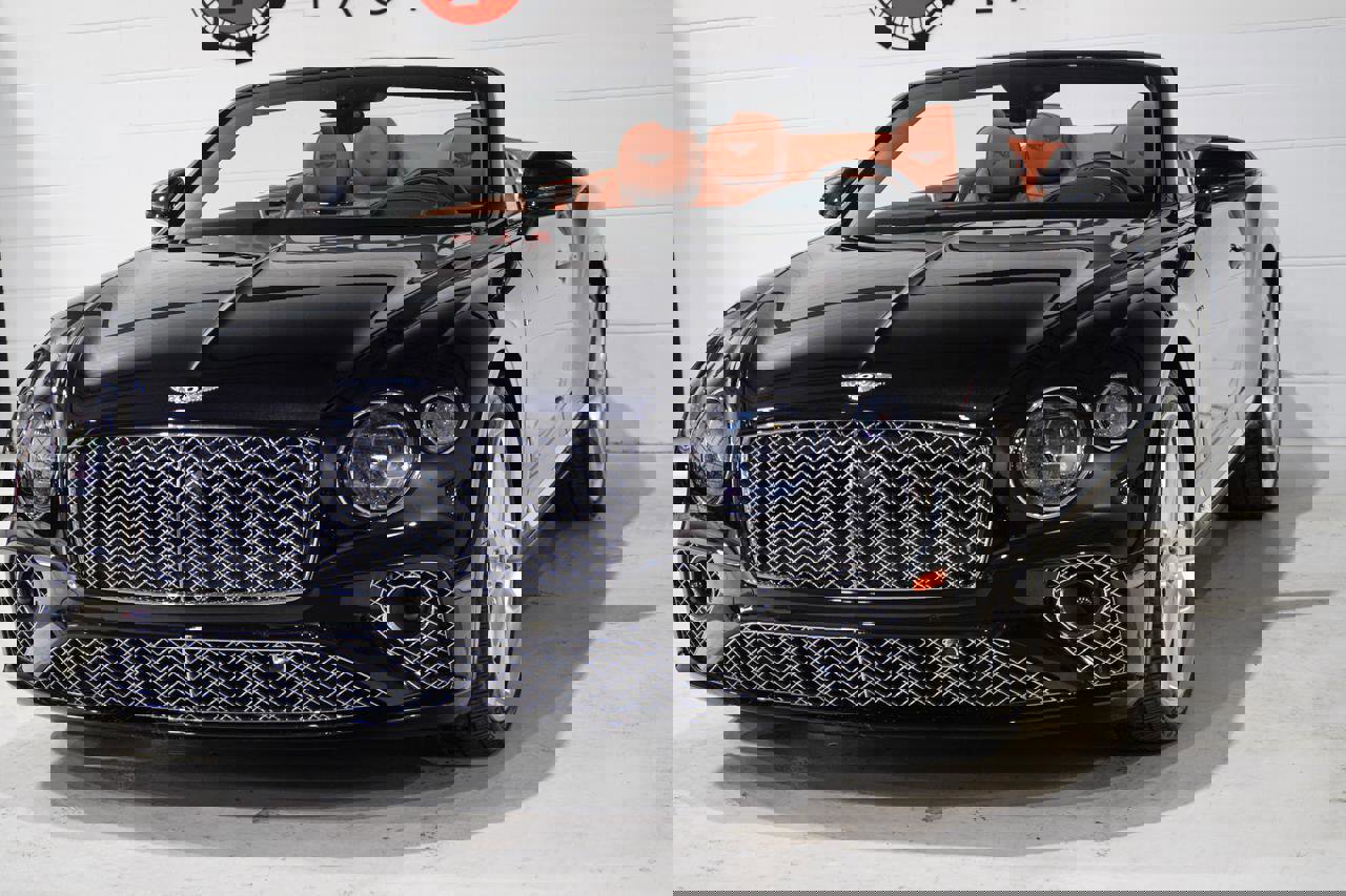 Used 2022 Bentley Continental GT image 30