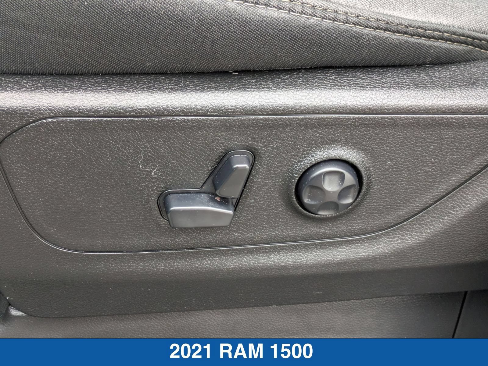 Used 2021 RAM 1500 Big Horn AWD/4WD image 27