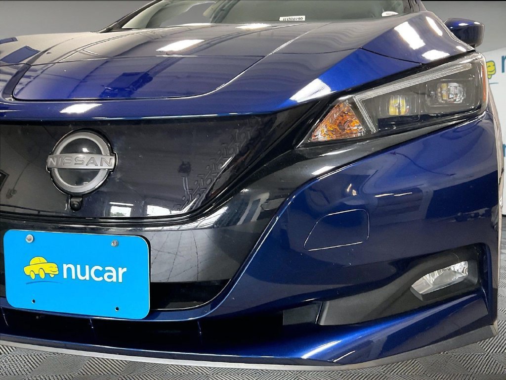 Certified 2025 Nissan Leaf SV Plus FWD image 31