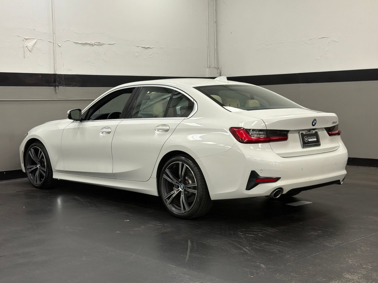 Used 2021 BMW 330i Sedan w/ Convenience Package RWD image 8