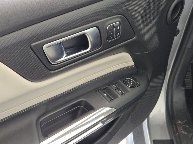 Used 2025 Ford Mustang GT Premium RWD image 16