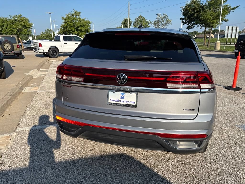 Used 2026 Volkswagen Atlas Cross Sport SE AWD/4WD image 26