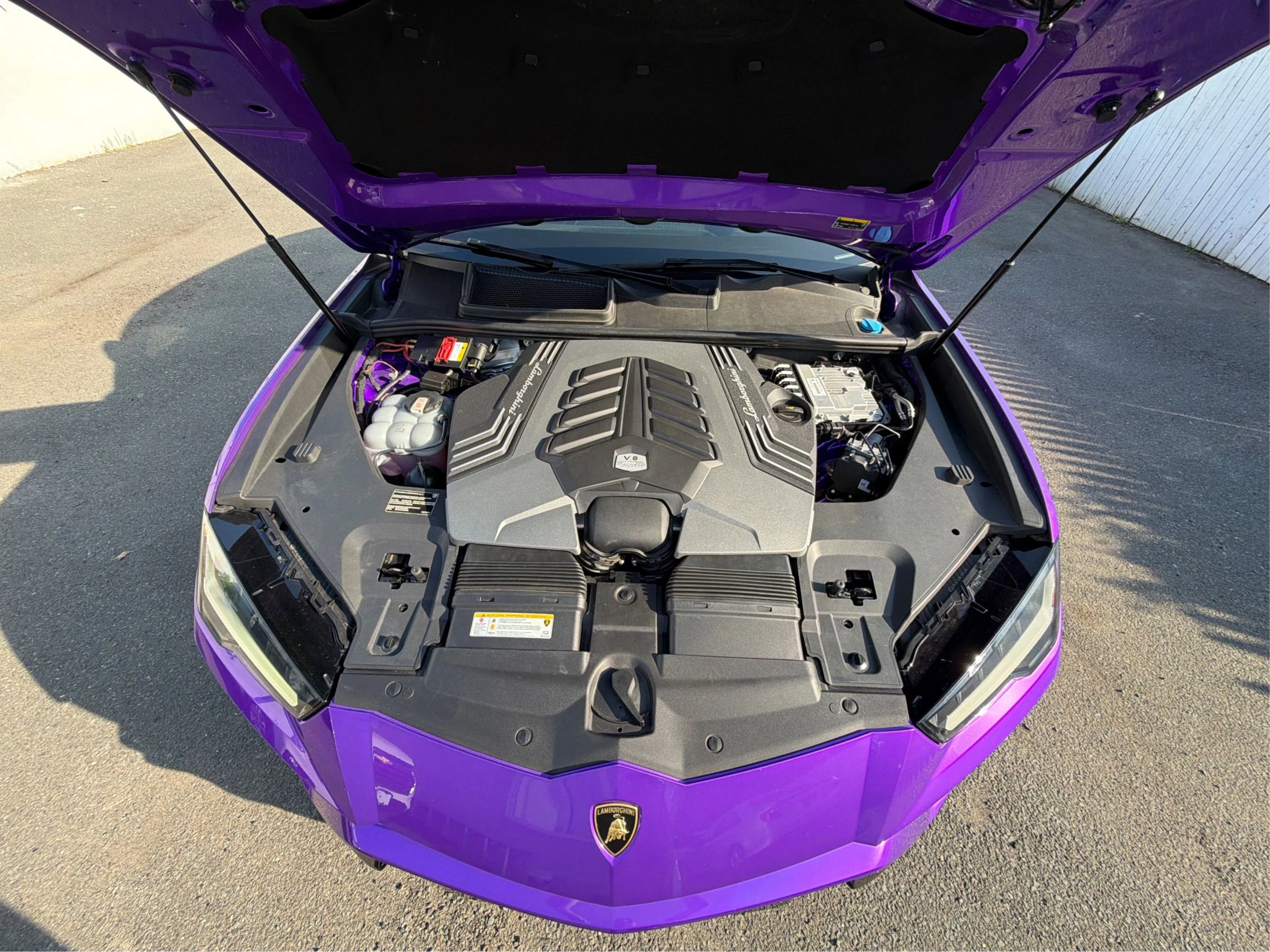 Used 2021 Lamborghini Urus AWD/4WD image 14