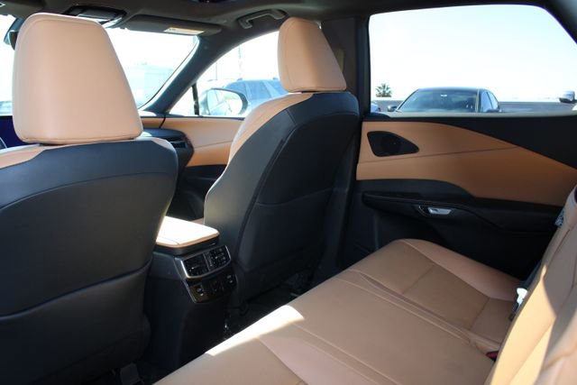 Certified 2024 Lexus RX 350h w/ Convenience Package image 9