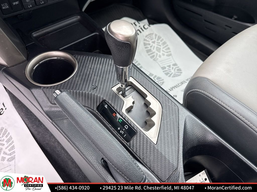 Used 2015 Toyota RAV4 Limited w/ Technology Package image 20