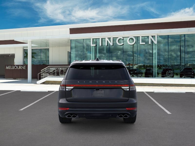New 2026 Lincoln Aviator Reserve w/ Jet Appearance Package RWD image 5