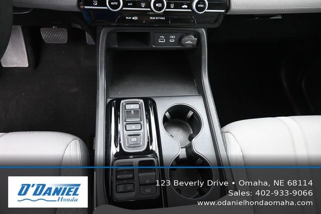 Used 2023 Honda Pilot LX image 32