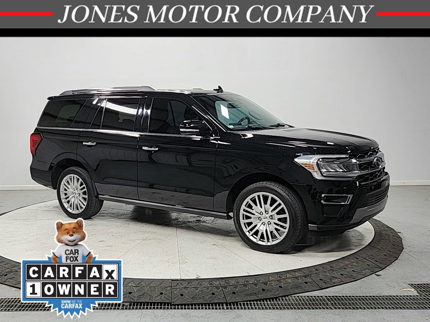 Used 2024 Ford Expedition Limited image 1