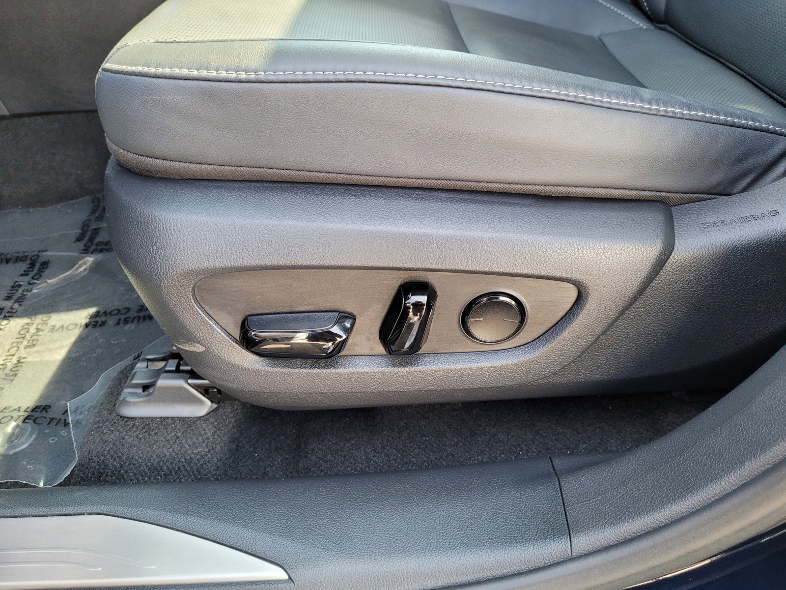 Used 2023 Lexus RX 350 Premium w/ Accessory Package (Z1) FWD image 11